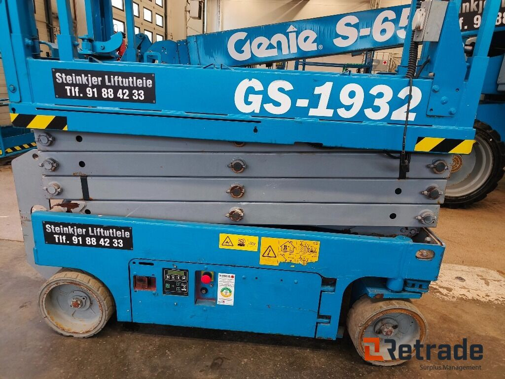 Sakselift Genie GS-1932 - Construction machinery: picture 5 Sakselift Genie GS-1932 - Construction machinery: picture 5