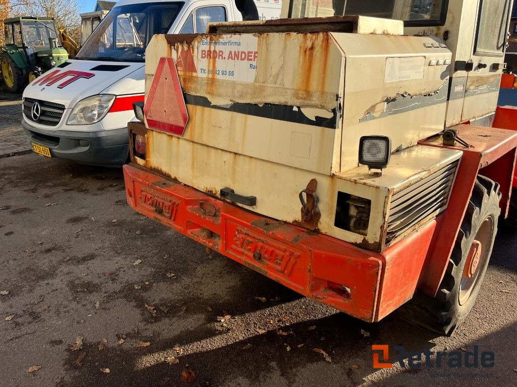 Wheel loader Læssemaskine SCHAEFF SKL 831 Læssemaskine: picture 11