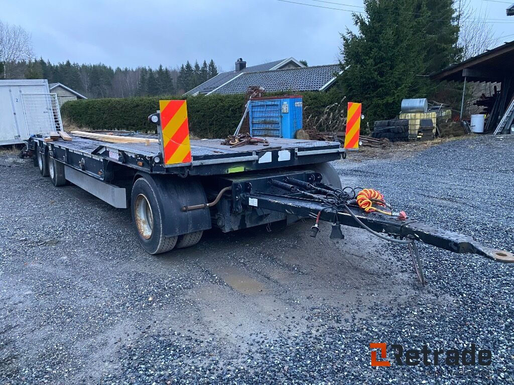 MCCAULEY MAC-TLL3-33 - Low loader trailer: picture 2 MCCAULEY MAC-TLL3-33 - Low loader trailer: picture 2