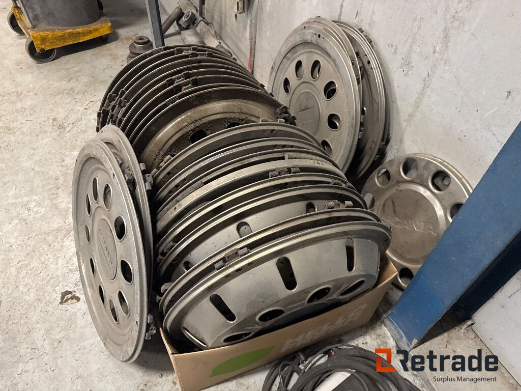 Navkapsler til bus Passer til 22,5 fælge Diverse - Rim for Bus: picture 2 Navkapsler til bus Passer til 22,5 fælge Diverse - Rim for Bus: picture 2