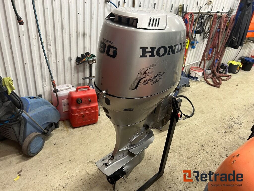 2000 Båt motor Honda Four Stroke 90 hk - Other machinery: picture 1 2000 Båt motor Honda Four Stroke 90 hk - Other machinery: picture 1
