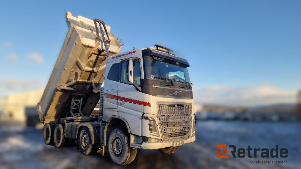Robust og klar tippbil – Volvo FH16 650 8x4 med tipp og hengeropplegg - Other machinery: picture 4 Robust og klar tippbil – Volvo FH16 650 8x4 med tipp og hengeropplegg - Other machinery: picture 4
