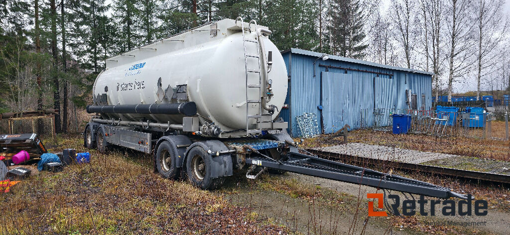 Slamsläp INTERCONSULT TFS2-28CR - Tank trailer: picture 5 Slamsläp INTERCONSULT TFS2-28CR - Tank trailer: picture 5