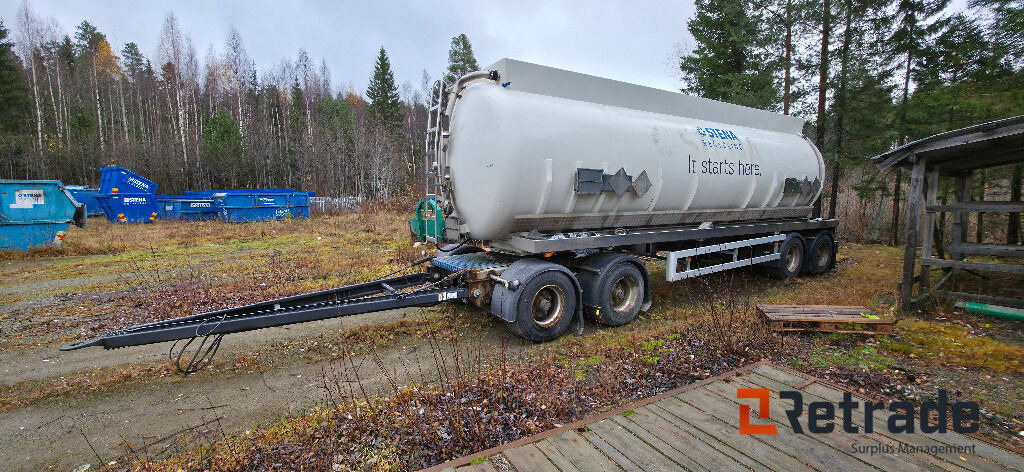 Slamsläp INTERCONSULT TFS2-28CR - Tank trailer: picture 1 Slamsläp INTERCONSULT TFS2-28CR - Tank trailer: picture 1