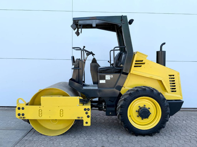 Bomag BW124DH-3 - Dutch Machine / Only 2104 Hours! - Roller: picture 1 Bomag BW124DH-3 - Dutch Machine / Only 2104 Hours! - Roller: picture 1