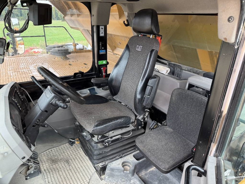 Articulated dumper Cat 777G - German Machine / TOP Condition!: picture 8 Articulated dumper Cat 777G - German Machine / TOP Condition!: picture 8