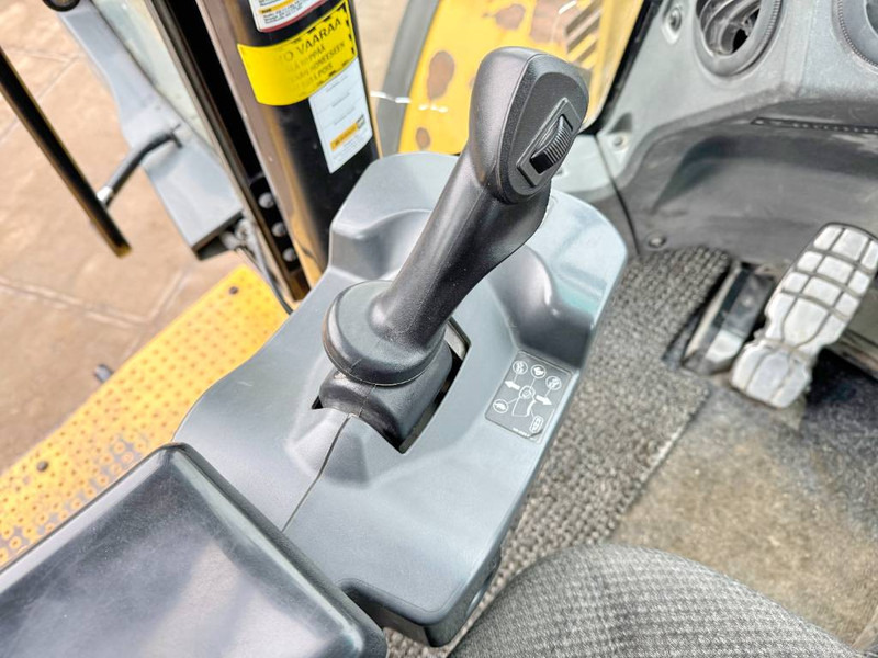 Wheel loader Cat 982M - Weighing System / Central Greasing: picture 9