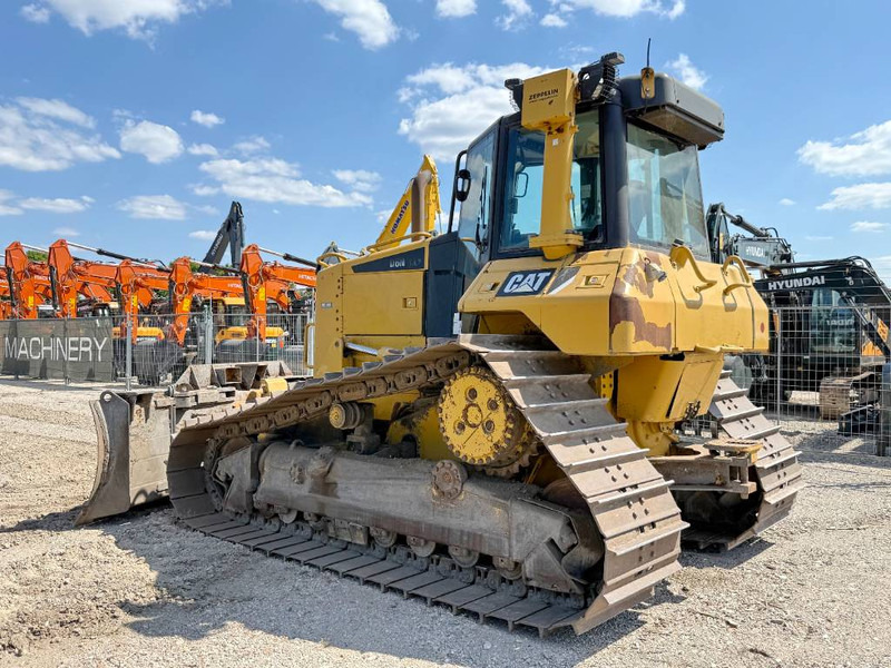 Cat D6N LGP - Folding Blade / Ripper Valve / Airco - Bulldozer: picture 3 Cat D6N LGP - Folding Blade / Ripper Valve / Airco - Bulldozer: picture 3