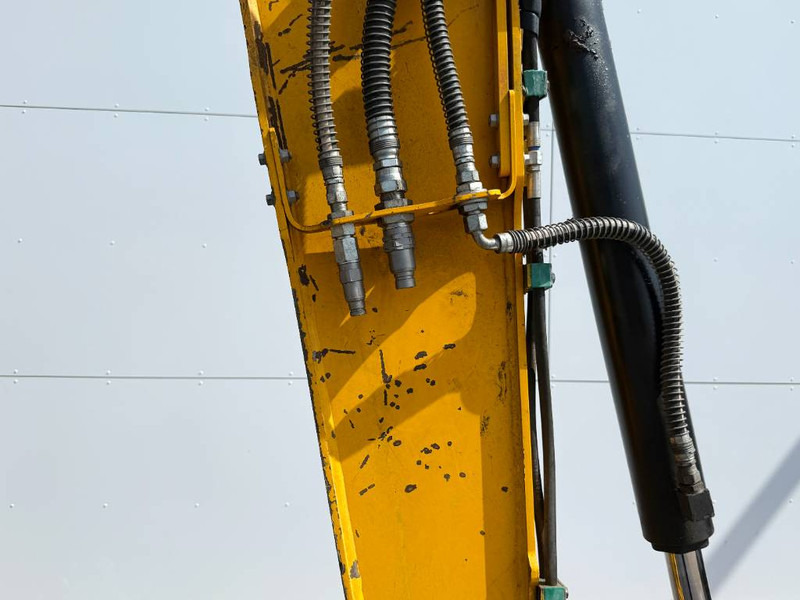 Mini excavator JCB 86C-1 - Hammer Lines / Quick Coupler: picture 15