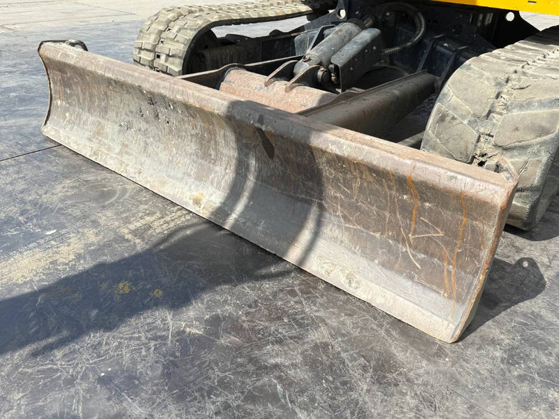 Mini excavator JCB 86C-1 - Hammer Lines / Quick Coupler: picture 18