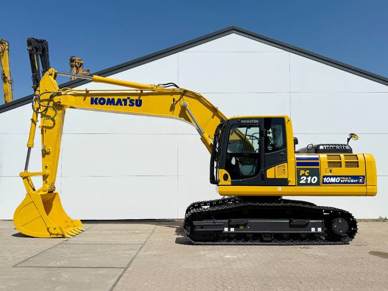 Komatsu PC210-10M0 *2025 Model*New / Unused / Hammer Lines - Crawler excavator: picture 1 Komatsu PC210-10M0 *2025 Model*New / Unused / Hammer Lines - Crawler excavator: picture 1
