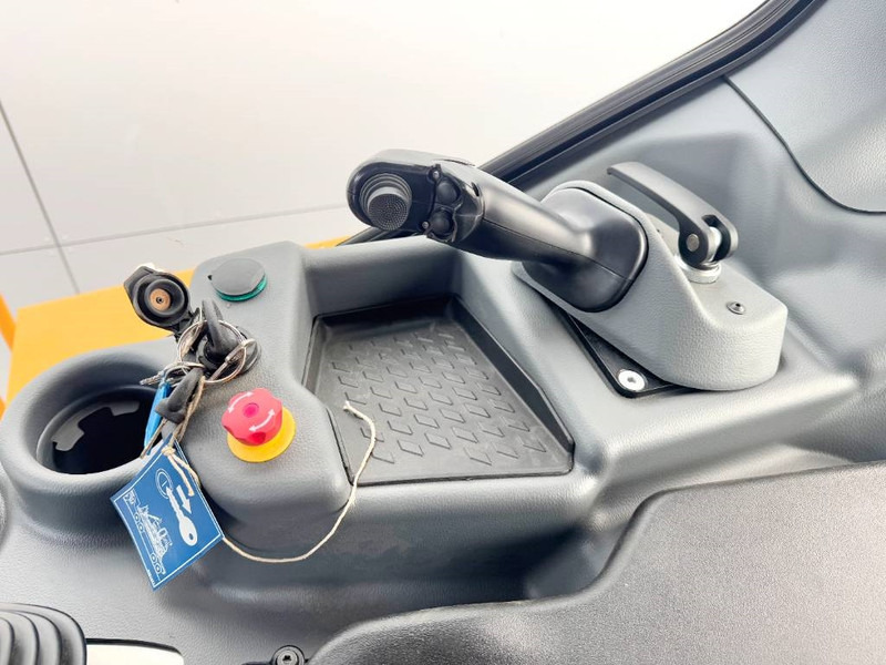 Bulldozer Liebherr PR756 05 Gen8 - NEW! 68 Hours! Powertrain Warranty: picture 12 Bulldozer Liebherr PR756 05 Gen8 - NEW! 68 Hours! Powertrain Warranty: picture 12