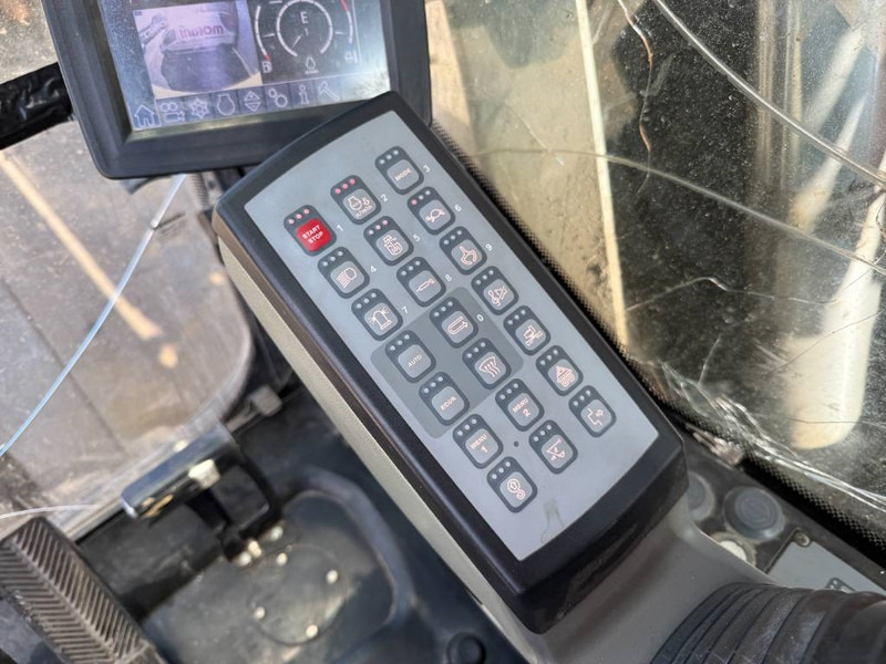 Crawler excavator Liebherr R956 HD - Hammer Lines / Quick Coupler / Camera: picture 10