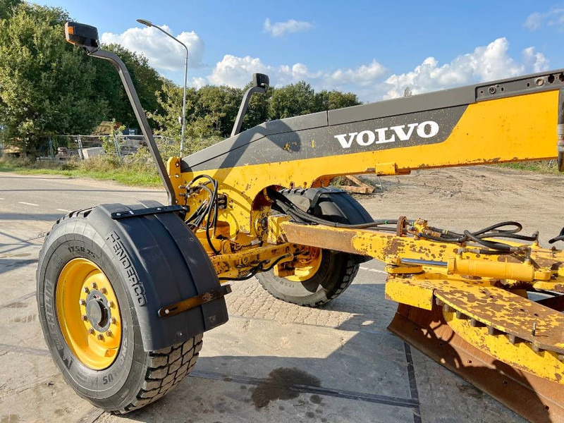 Grader Volvo G946B 6x6 AWD - EPA Certified: picture 11 Grader Volvo G946B 6x6 AWD - EPA Certified: picture 11