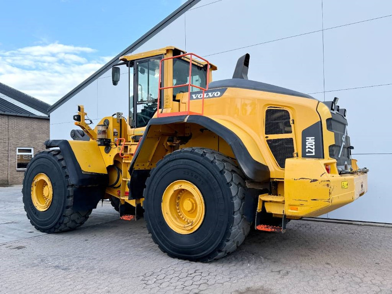 Volvo L220H - German Machine / 3rd Function - Wheel loader: picture 3 Volvo L220H - German Machine / 3rd Function - Wheel loader: picture 3