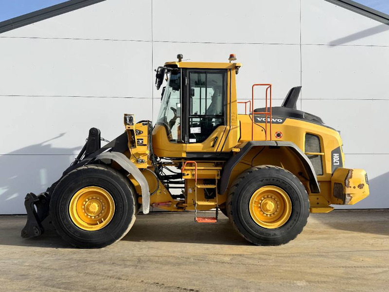 Volvo L70H - Weight System / 3rd Function - Wheel loader: picture 1 Volvo L70H - Weight System / 3rd Function - Wheel loader: picture 1