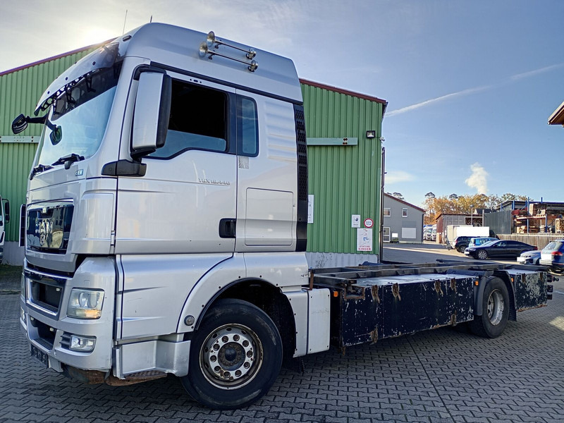 MAN TGX 18.440 - Cab chassis truck: picture 2 MAN TGX 18.440 - Cab chassis truck: picture 2