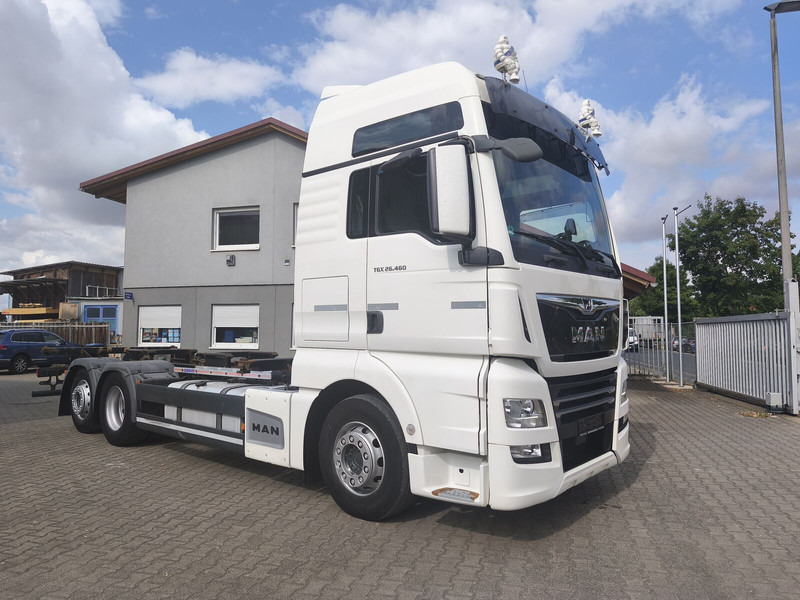 MAN TGX 26.460 BDF Euro 6 6x2 - Cab chassis truck: picture 3 MAN TGX 26.460 BDF Euro 6 6x2 - Cab chassis truck: picture 3