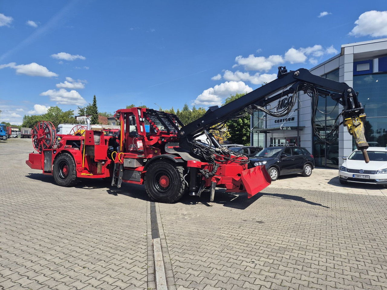 Diversen SBU8000 / Scaler / Epiroc Hammer / Serviced Jama SBU8000 / Scaler / Epi - Mining machinery: picture 2 Diversen SBU8000 / Scaler / Epiroc Hammer / Serviced Jama SBU8000 / Scaler / Epi - Mining machinery: picture 2