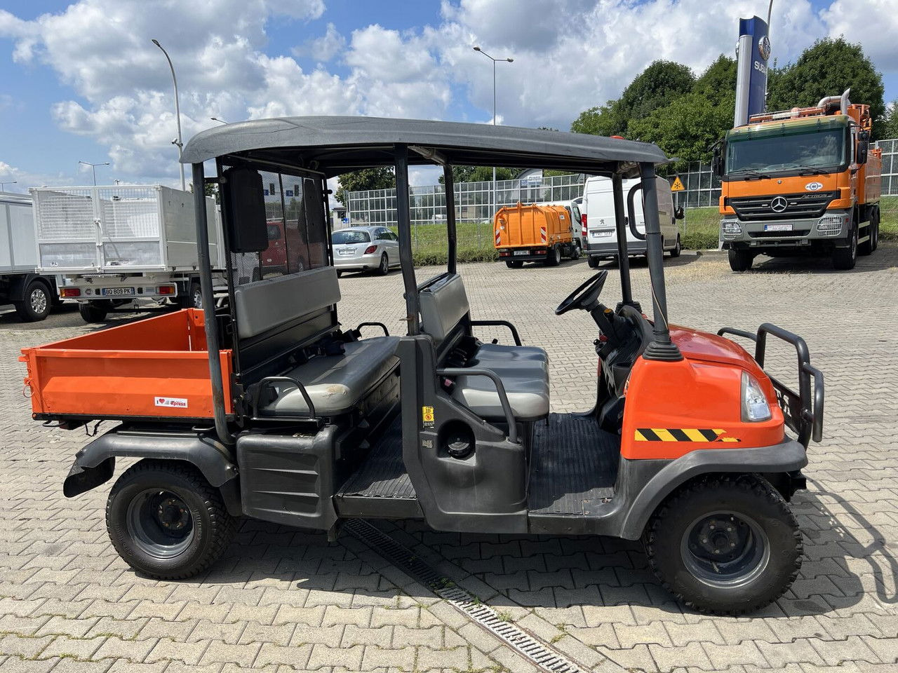 Kubota RTV 1140 / Double cabin + tipper/ 4X4 / Chepper P RTV 1140 / Double cabin + tipper/ 4X4 / Chepper Price - Side-by-side/ ATV: picture 3 Kubota RTV 1140 / Double cabin + tipper/ 4X4 / Chepper P RTV 1140 / Double cabin + tipper/ 4X4 / Chepper Price - Side-by-side/ ATV: picture 3