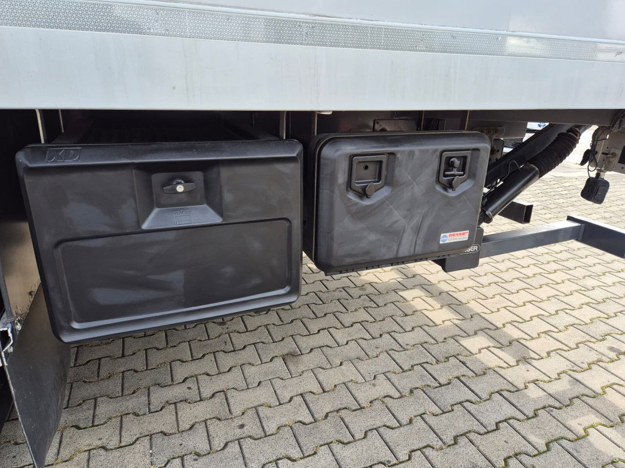 Refrigerator truck Mercedes-Benz Antos 2532 L: picture 19