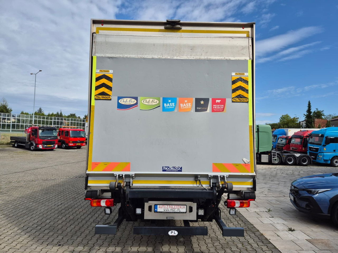 Refrigerator truck Mercedes-Benz Antos 2532 L: picture 9