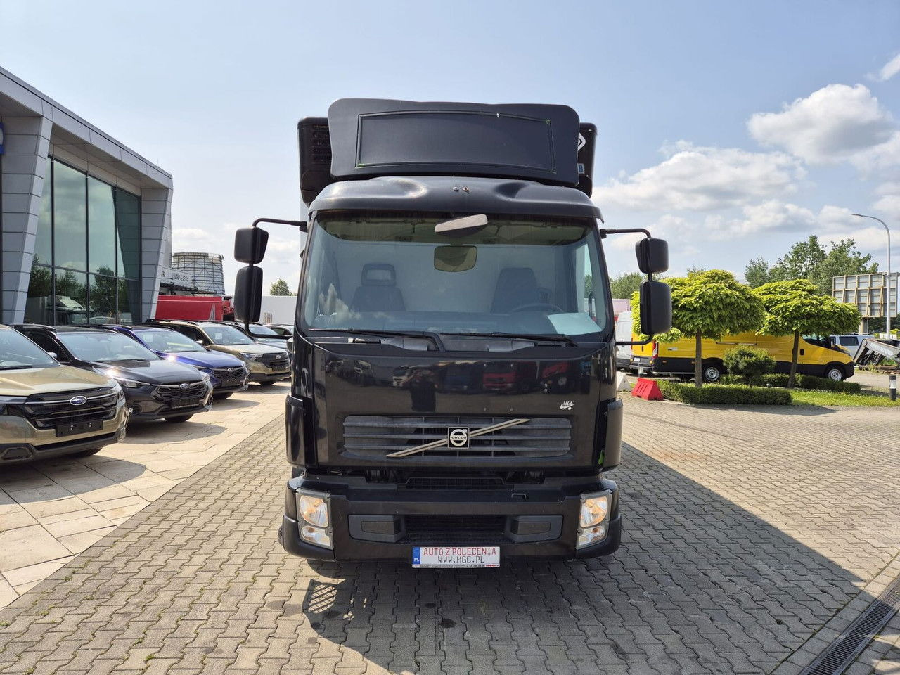Volvo FL 240 - Box truck: picture 4 Volvo FL 240 - Box truck: picture 4