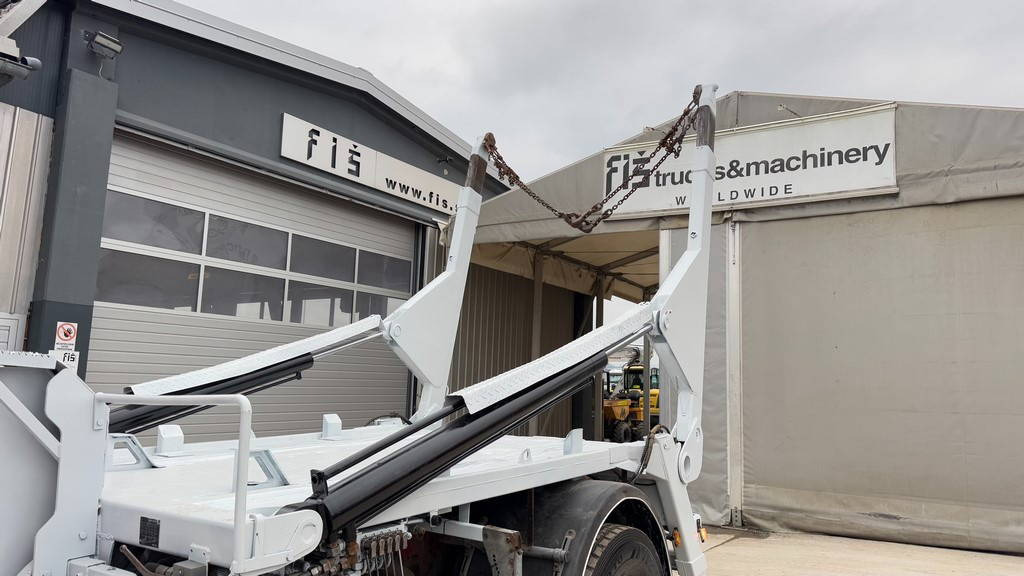 Container transporter/ Swap body truck Iveco Eurocargo ML180 E28 4x2 Epsilon 110 - absetz tipper: picture 11