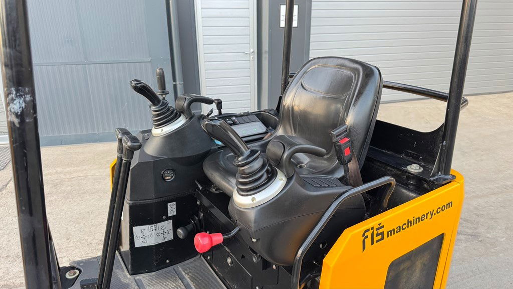 Mini excavator JCB 16C-1 - 2021 Year - 275 Working Hours: picture 11