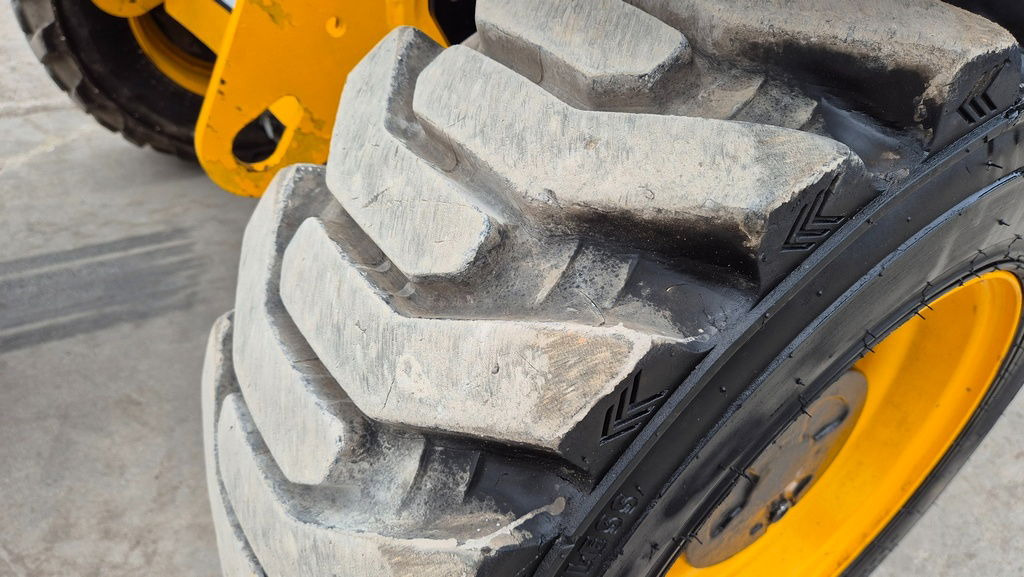 JCB JCB 525-60 HI-VIZ 525-60 HI-VIZ - 2022 Year - 965 Hours - 6M - 2.5T - Forklift: picture 5 JCB JCB 525-60 HI-VIZ 525-60 HI-VIZ - 2022 Year - 965 Hours - 6M - 2.5T - Forklift: picture 5