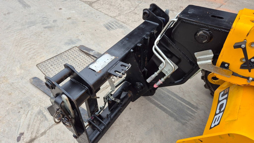 JCB JCB 525-60 HI-VIZ 525-60 HI-VIZ - 2022 Year - 965 Hours - 6M - 2.5T - Forklift: picture 4 JCB JCB 525-60 HI-VIZ 525-60 HI-VIZ - 2022 Year - 965 Hours - 6M - 2.5T - Forklift: picture 4