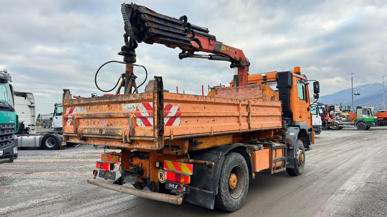 MAN 19.293 4x4 tipper 14.8M - remote control - Tipper: picture 5 MAN 19.293 4x4 tipper 14.8M - remote control - Tipper: picture 5