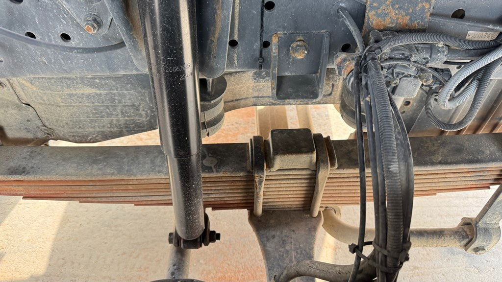 Concrete mixer truck MAN FE 410A 6x4 mixer - 7m3 - euro 3: picture 12