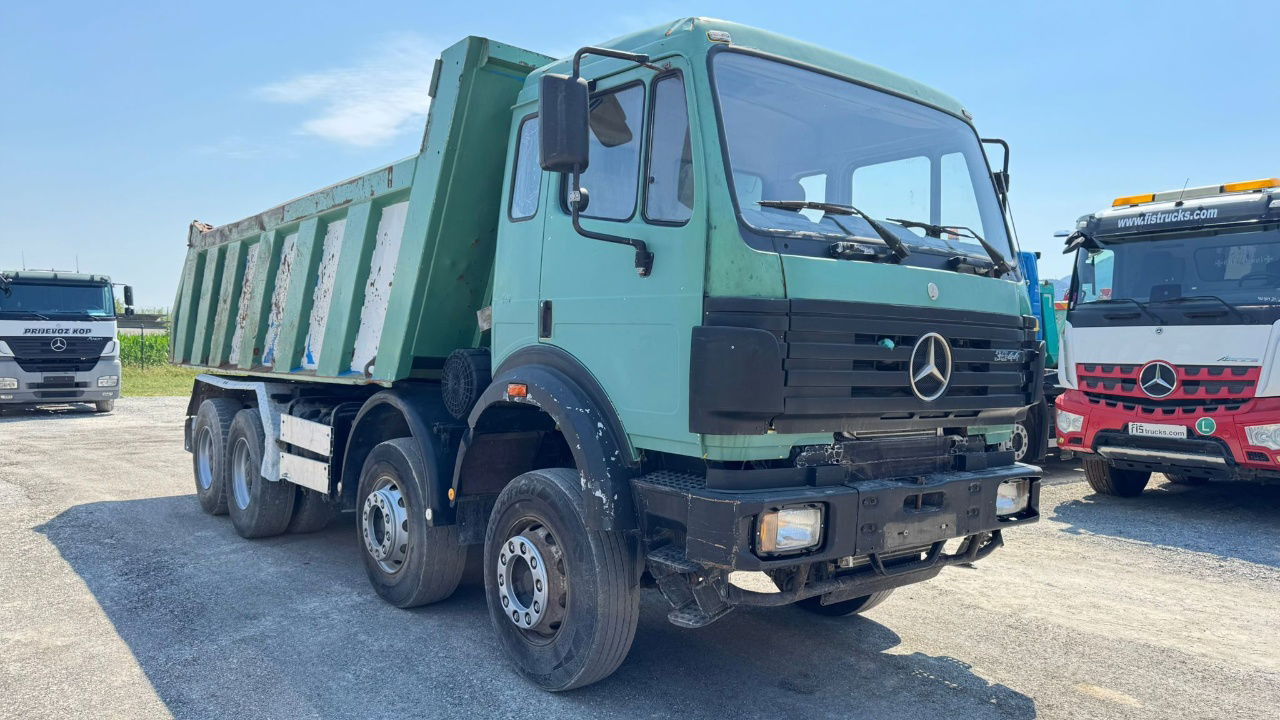 Mercedes-Benz SK 3235 8X4 tipper - V8 - Tipper: picture 3 Mercedes-Benz SK 3235 8X4 tipper - V8 - Tipper: picture 3
