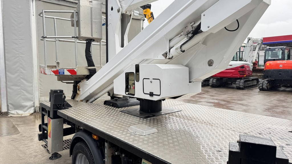Mercedes-Benz Sprinter S 516 CDI - paflinger platform 24m - AC - Truck mounted aerial platform: picture 4 Mercedes-Benz Sprinter S 516 CDI - paflinger platform 24m - AC - Truck mounted aerial platform: picture 4