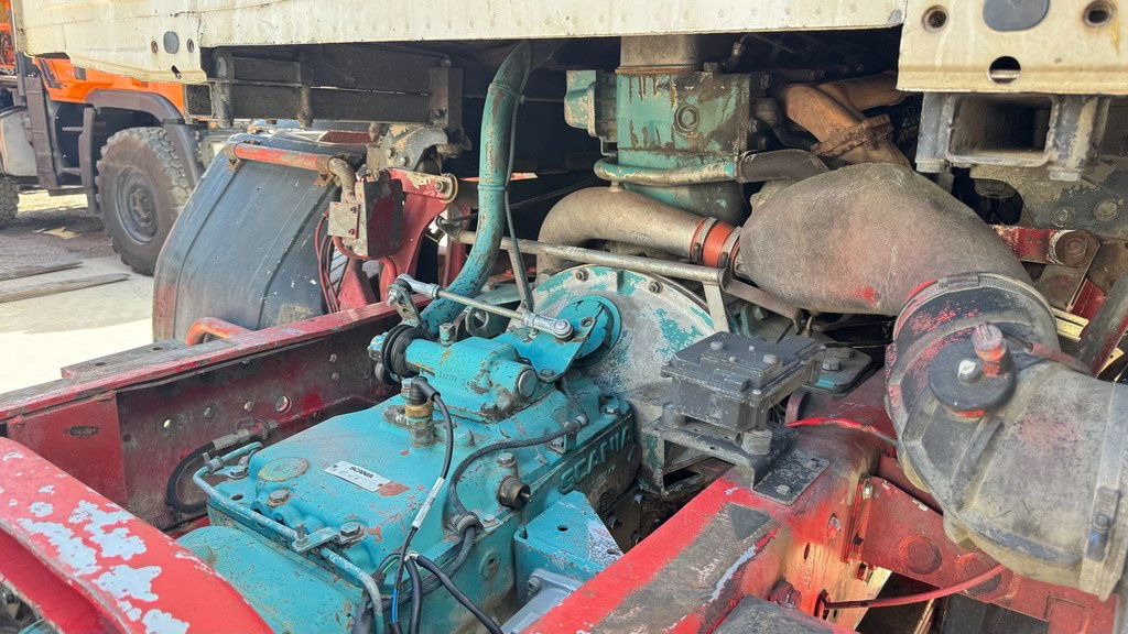 Cab chassis truck Scania R113-360 HK 6x4 chassis: picture 6