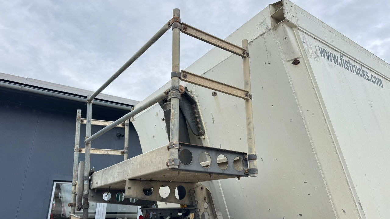 Schmitz Cargobull SKI 24 Tipper Trailer - Tipper semi-trailer: picture 2 Schmitz Cargobull SKI 24 Tipper Trailer - Tipper semi-trailer: picture 2