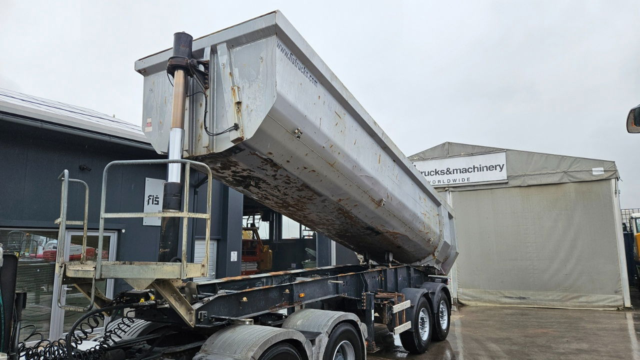 Schwarzmüller HKS2/E - Mulda - EU Trailer - Tipper semi-trailer: picture 5 Schwarzmüller HKS2/E - Mulda - EU Trailer - Tipper semi-trailer: picture 5