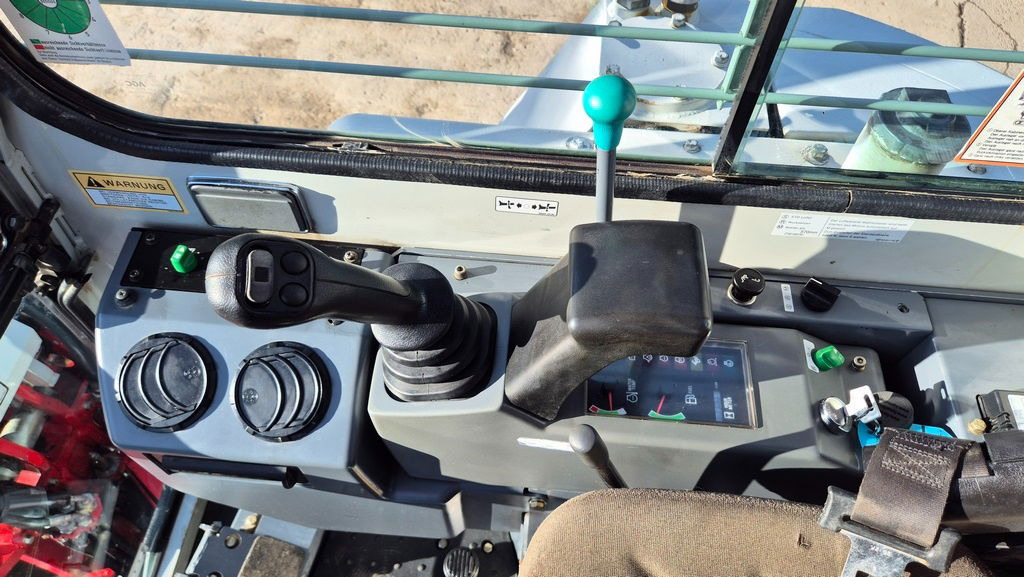 Mini excavator Takeuchi TB138FR - Powertilt - 3X Buckets - 2015 Year: picture 11