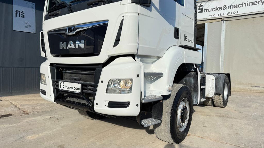 MAN TGS 18.460 4X4 tractor unit - cardan - motor brake - Tractor unit: picture 2 MAN TGS 18.460 4X4 tractor unit - cardan - motor brake - Tractor unit: picture 2