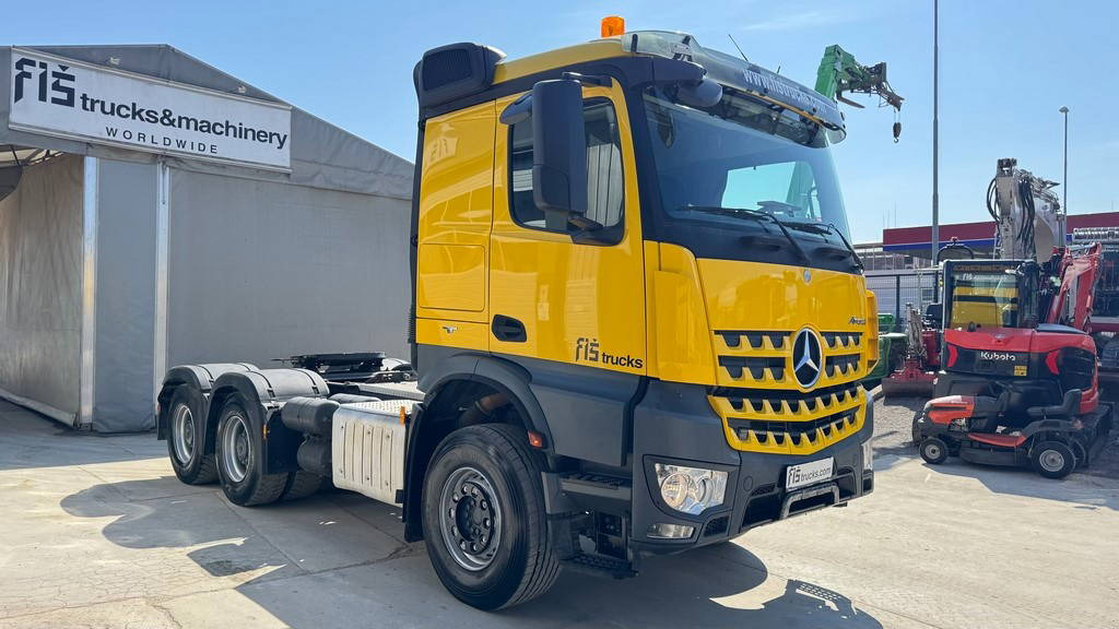 Mercedes-Benz Arocs 3348 6X4 - Euro 6 - retarder - tipper hydraulics - Tractor unit: picture 3 Mercedes-Benz Arocs 3348 6X4 - Euro 6 - retarder - tipper hydraulics - Tractor unit: picture 3