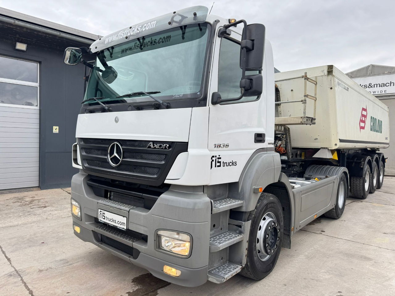 Mercedes-Benz Axor 1836 4x2 tipper hydraulics - Tractor unit: picture 1 Mercedes-Benz Axor 1836 4x2 tipper hydraulics - Tractor unit: picture 1