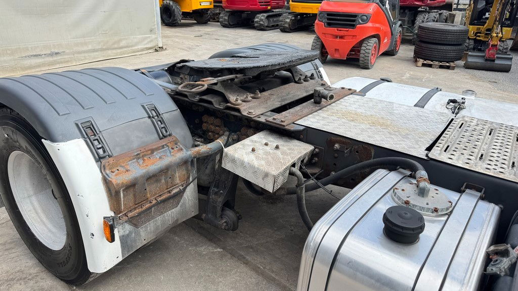 Scania R500 V8 4x2 - retarder - tipp. hydraulics - Tractor unit: picture 4 Scania R500 V8 4x2 - retarder - tipp. hydraulics - Tractor unit: picture 4