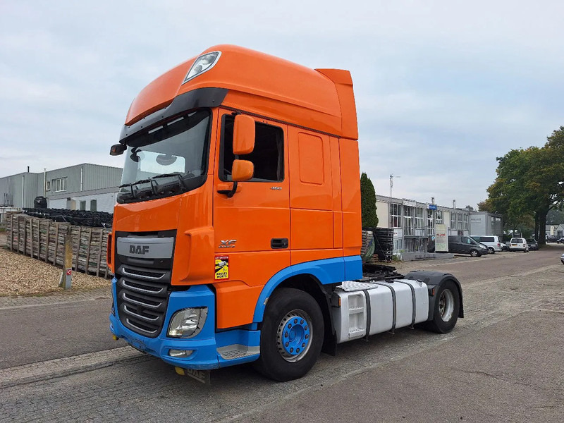 DAF XF 460 XF 460 MET ZF RETARDER - Tractor unit: picture 1 DAF XF 460 XF 460 MET ZF RETARDER - Tractor unit: picture 1