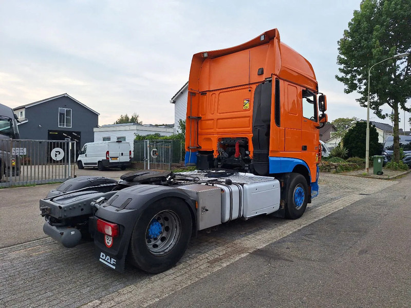 DAF XF 460 XF 460 MET ZF RETARDER - Tractor unit: picture 4 DAF XF 460 XF 460 MET ZF RETARDER - Tractor unit: picture 4