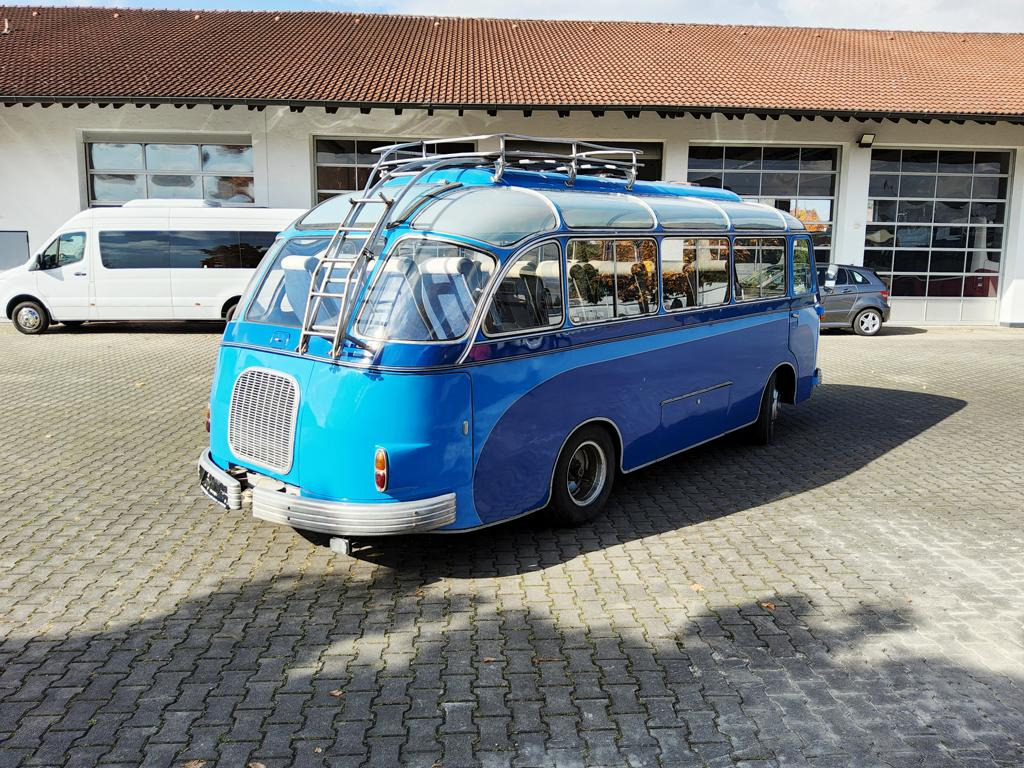 Setra S 6 Henschel Motor, Lenkradschaltung, "H" Kennzeichen - Minibus, Passenger van: picture 3 Setra S 6 Henschel Motor, Lenkradschaltung, "H" Kennzeichen - Minibus, Passenger van: picture 3