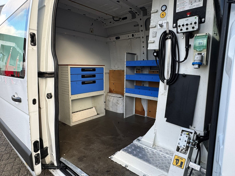 Van Renault Master 2.3 DCI 320 hours: picture 11 Van Renault Master 2.3 DCI 320 hours: picture 11