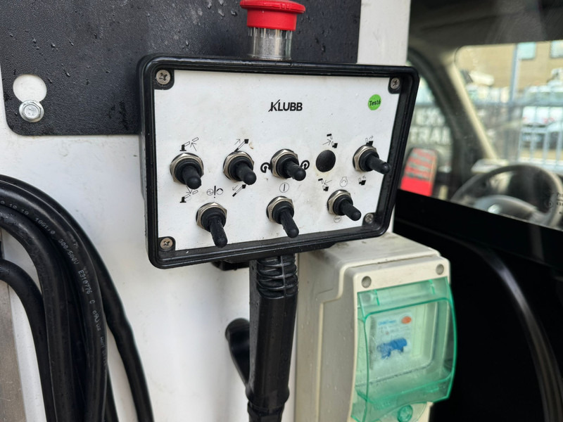 Van Renault Master 2.3 DCI 320 hours: picture 8 Van Renault Master 2.3 DCI 320 hours: picture 8