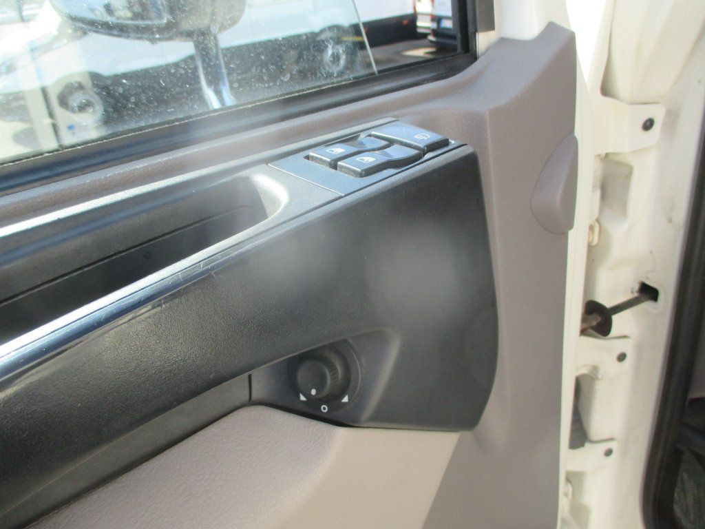 Box van DAF LF 180 mit LBW: picture 20
