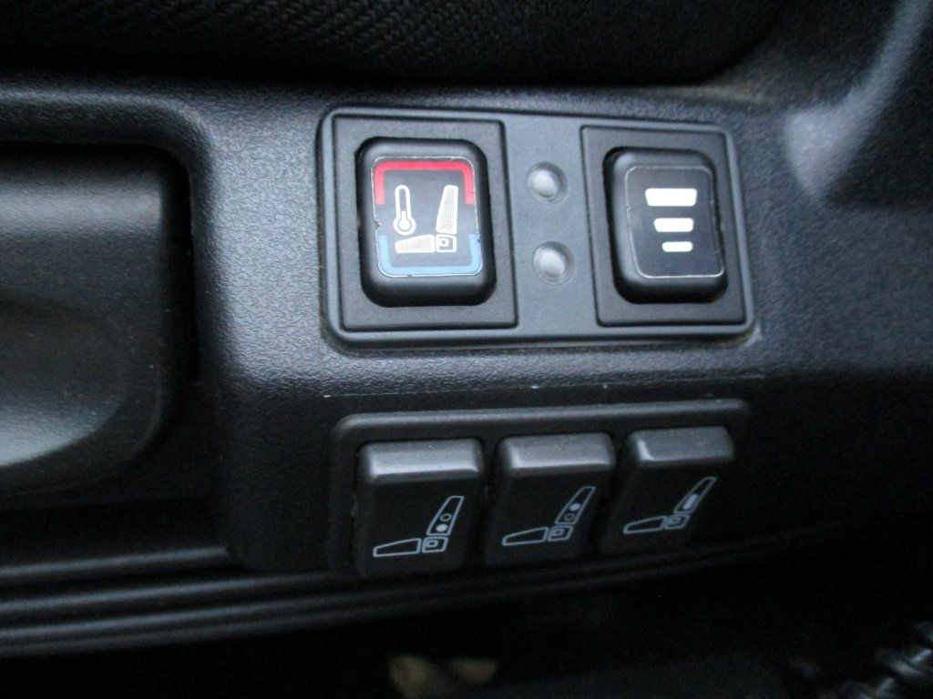 Box truck Iveco 120E25 mit LBW Iveco 120E25 mit LBW: picture 15 Box truck Iveco 120E25 mit LBW Iveco 120E25 mit LBW: picture 15